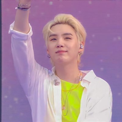 jysim__'s profile picture. for bts • en- *:･ﾟ✧*:･ﾟ✧