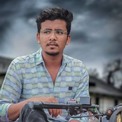 BandlaChaitany1's profile picture. Middle class abbaayi