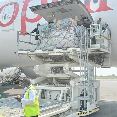 ADC S.A est une société chargée de la gestion, de l'exploitation et du développement de 7 aéroports du Cameroun (Douala, Yaoundé-Nsimalen, Garoua, Maroua...)