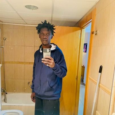 Last on the brakes🇸🇳🇪🇺🤙