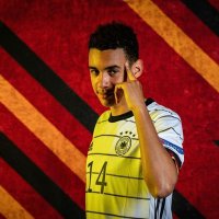 sleeping bavarian (@sortasg_) 's Twitter Profile