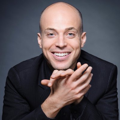 American pianist Orion Weiss is one of the most sought-after soloists and chamber music collaborators of his generation.