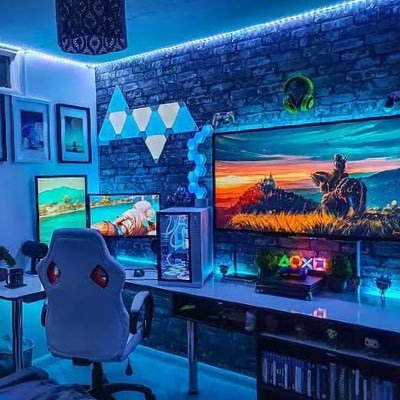 LaptopSygn's profile picture.