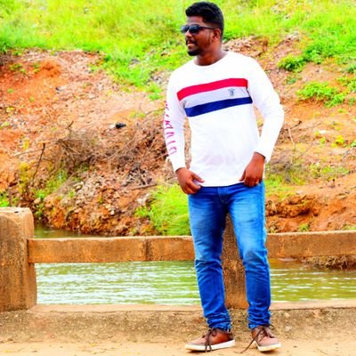 PrajakeeyaShivu's profile picture. Good Vibes Only ❤