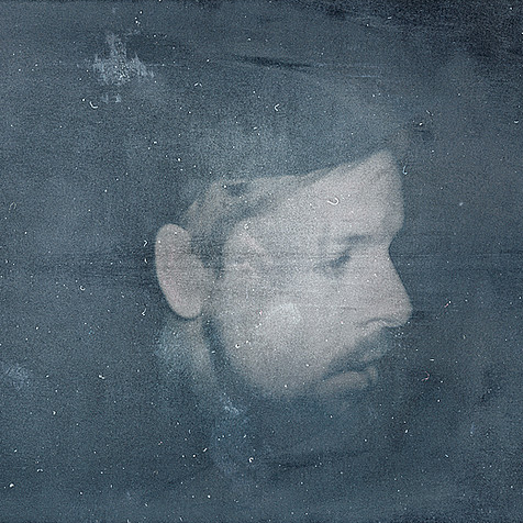 Graphic designer & Imagemaker from Iceland.