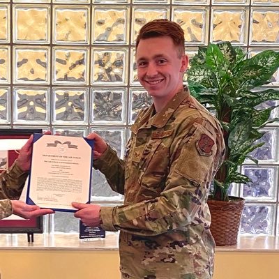 Follower of Jesus Christ✝️ REALTOR @ Coldwell Banker NHS🏡 Nebraska Air National Guard 🇺🇸✈️