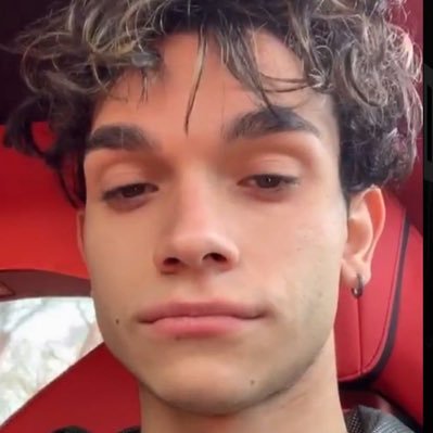 marcusd18805702's profile picture. I have a twins brother