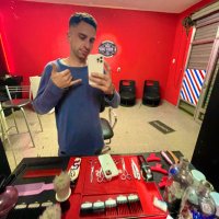 Tomas Robledo (@tomasro24002234) 's Twitter Profile