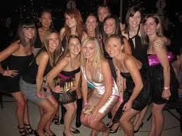 I love hanging out with friends and learning new things about fashion and entertainment!