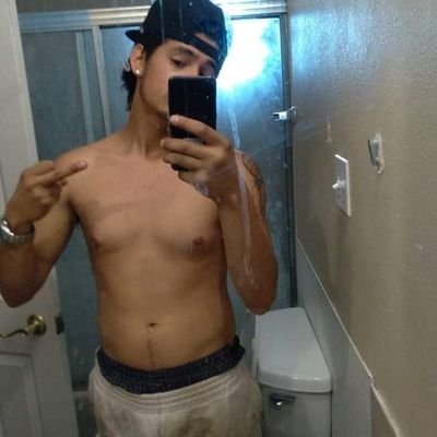 single 
21yrs old
athletic
EsbMrp