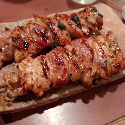 ebaytoronyor's profile picture. しがないリーマンがebay輸出始めるアカウント。
みなさんと情報交換できればと思い作りました！出せる情報0ですがボチボチいきます！
先に言っておきます、無言フォロー失礼いたします