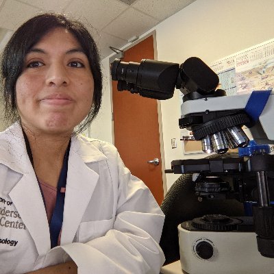 🇵🇪 Peruvian Pathologist, Incoming PGY-1 @MGHPathology @BWHPath, research scientist @MDAndersonNews 🏊‍♂️🦜🎶