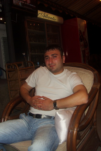 HamletTerteryan's profile picture. 