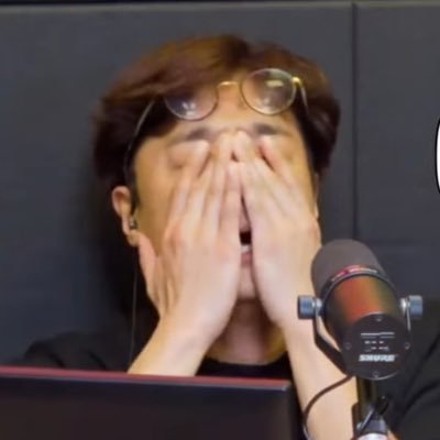 ni_naninano's profile picture. 21.04~ PPTNZ가 보이면 냅다 팔로우 박는 편ㅣ아무말하기ㅣ21.05~ 취미는 베이스🎸