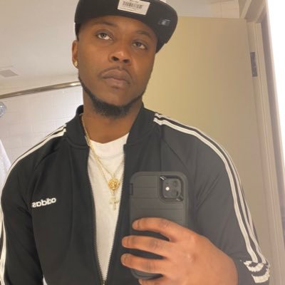 TimmyGlover315's profile picture. Out the way 🙈🙉🙊