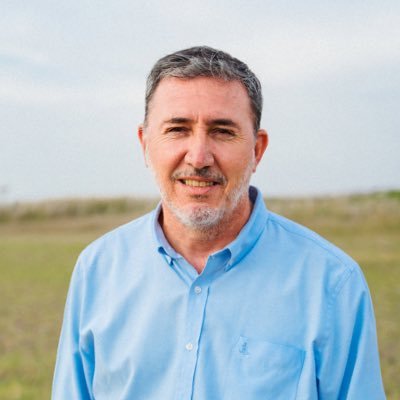 Ariqueño, científico, profesor y ecologista. Ex Convencional Constituyente de la @convencioncl, Región de Arica y Parinacota. jabarca@chileconvencion.cl