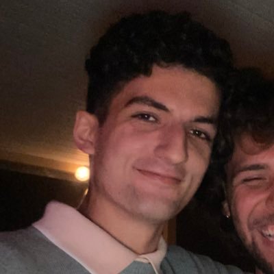 rileyjohnson68's profile picture.