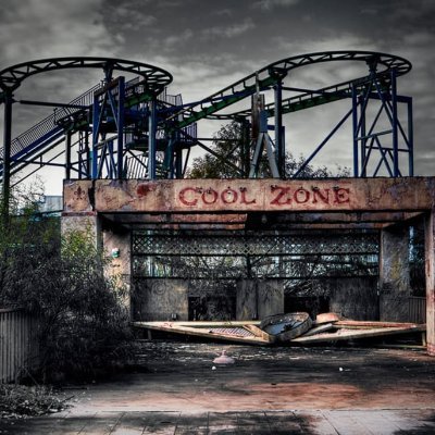 AnuthaWeeb's profile picture. 