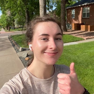 francescak_'s profile picture. she/her