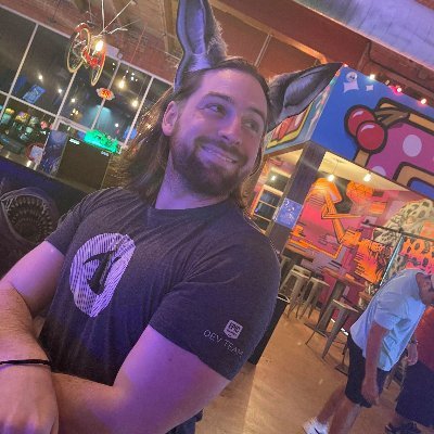 Senior Game Systems Designer 

Former:
@FlyLostBoys
@FortniteGame, and @PlayWonderlands

Opinions are mine