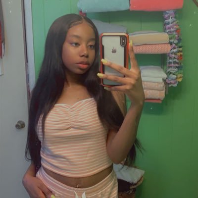 you still watching ?      LLS😘🤞🏾