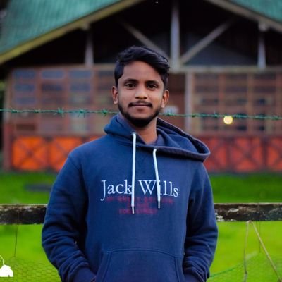 Computer Science Undergraduate 🎓 Kinda Introvert 🙇♂