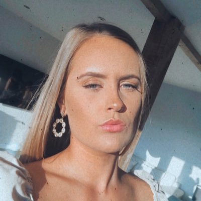 paige_emery's profile picture. 