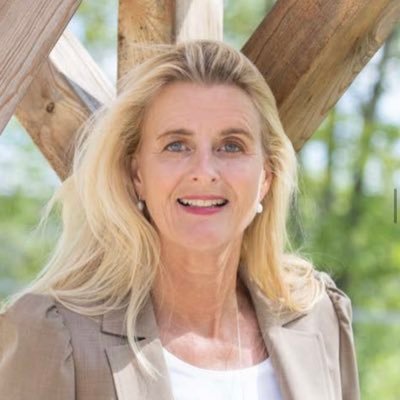 Cathrinepialund's profile picture. CEO Svanemerket