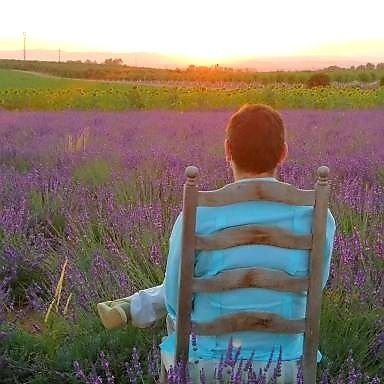 ejbalbuena's profile picture. Sevillano de nacimiento y de convicción que ama y siente las tradiciones de su ciudad y que intenta nadar en el océano de las nuevas tecnologías