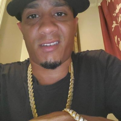 dominiquichy's profile picture. Artista & Compositor 🎤✍️