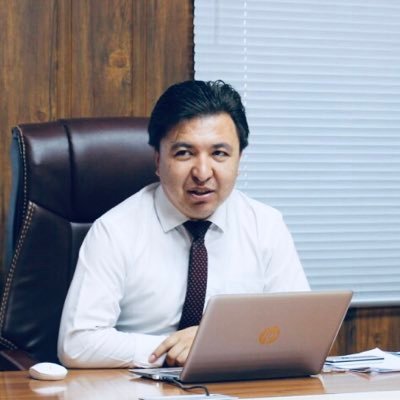 همیشه استوار و با برنامه باش، زندگی در گذر است