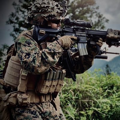 山陰出身の滋賀県在住者です。滋賀を中心にサバイバルゲームフィールドで家族で参加させています。 米軍コス中心でゲームに参加していますので見かけましたら宜しくお願いします。 USMC・ARMY・SEALS