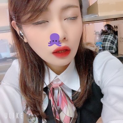 やっほー( ◜ ࿀ ◝ )P店員アカウントで初の2万人達成~日本一のフォロワー数と業界初のトレンド入りした人( ◜ ࿀ ◝ ) 世界一幸せだった(元)P店員。アイドル店員ではなく@SLOTBARVIORAの癖の強い主任でした。2024.1.28に閉店。食べる動画の人。お仕事の依頼はDMまで🙇♂️