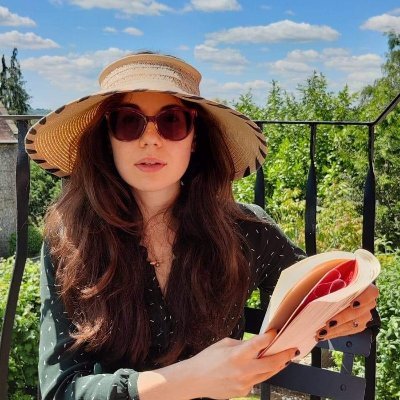 LucieDeacon's profile picture. Hates coriander, loves books.
Senior Rights Executive for Vintage, Transworld and MJ 📚