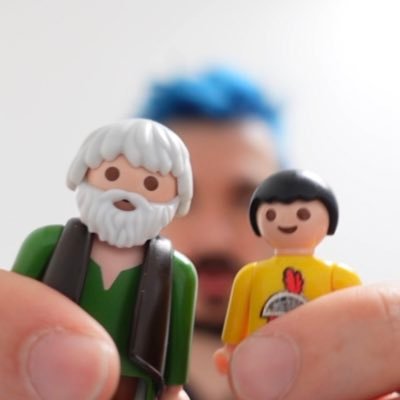 jesuisYop's profile picture. Créateur de podcasts frissonnants et du label les antipods. En live sur Twitch tous les vendredis soir. 🎙️Avant d'aller dormir | Le rendez-vous de l'étrange 🎧