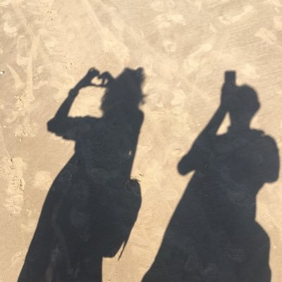 bart95690516's profile picture. NOG NOOIT HEBBEN ZOVELEN GELEDEN ONDER ZO WEINIGEN.