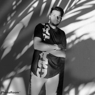 sisodia_jeevan's profile picture.  “If you want to live a happy life, tie it to a goal, not to people or things.”