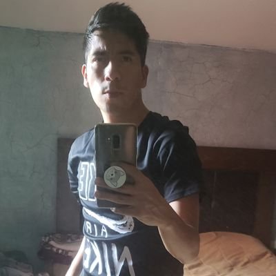 Charlie10vite's profile picture. 