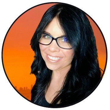 Writer, Graphic Designer & Illustrator
Content Marketing Manager
lots of love for movies and pets. 💙