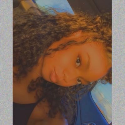 just breathing oxygen 🤷🏽♀️// future👩🏽⚖️⚖️ 𝓖𝓸𝓭 𝓲𝓼 𝔀𝓲𝓽𝓱𝓲𝓷 𝓱𝓮𝓻 👑