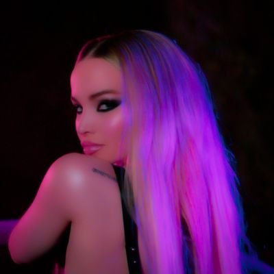 dcameronitalia's profile picture. first italian source for daily updates and news about the actress and singer Dove Cameron. | run by: @inchloarms