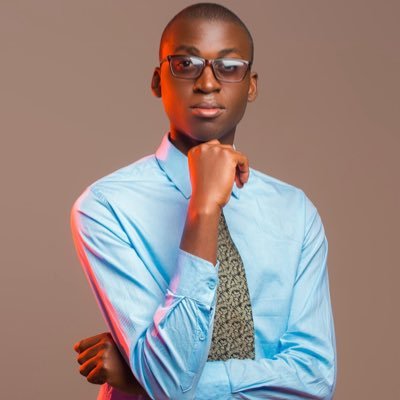 IsraelWingi's profile picture. Chrétien 🎚️🦅. passions :littérature, droit international et géopolitique. amateur de jeu d’échecs ♟️