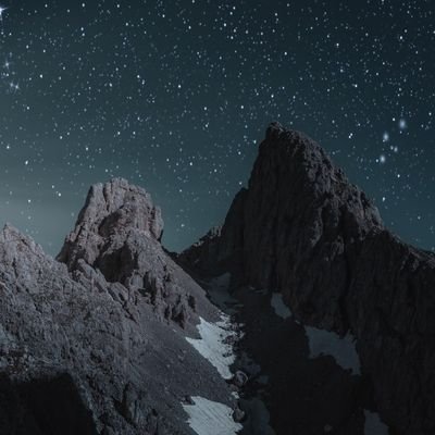 everest_01's profile picture. Paper, cissor, rock.