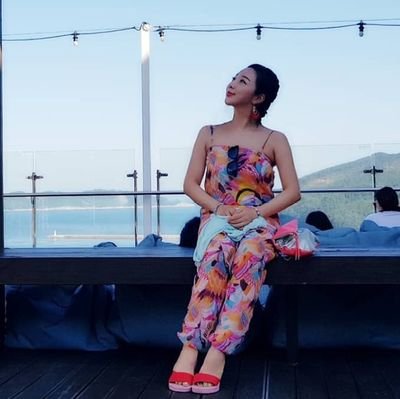 Ranellycoco's profile picture. 안녕하세요! Hello!
🙂❤️  바다♡자연♡서핑♡동물♡낭만♡그림♡김치♡한복♡독도♡BTS💕
Nature🌿Ocean 🌊Island 🌴Animals🐶🐱Kimchi💟Hanbok🇰🇷Dokdo❤️