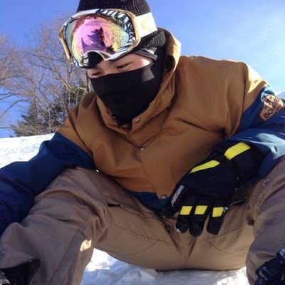 根は真面目です。
人生は学びの連続。
全ての出会いに意味はある。
たくさんの助言やご指導のおかげで、少しずつ肩の荷がおりて来ました。
危ないところを救われました。
本当にありがとう!!