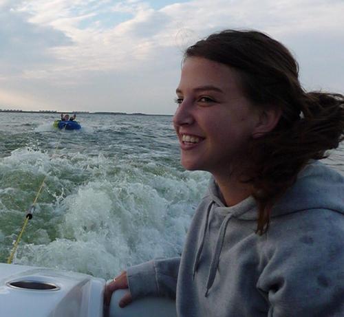 LennekeMuusers's profile picture. You only live once, but if you do it right, once is enough.