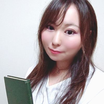 一般社団法人 日本朗読検定協会認定プロフェッサー朗読講師・読み聞かせ講師
MC、声優、ナレーター🎤#宅録可能 
📻FMかほくRadioFreshers!第3週「ハシモトアユミの朗読Radio」ラジオパーソナリティ
朗読＆読み聞かせコミュ📖ヨミイロ主催 
🧖‍♀️サウナ女子