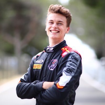 🇫🇷 | 21 yo French Driver 🏆 | F3 Europe🥈| F3 Asia Vice champion 🏆 | 2x Karting French Champion https://t.co/MumbpJPnM7