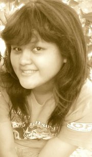 fransisca25's profile picture. 