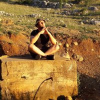 Yekta (@yergl8) 's Twitter Profile
